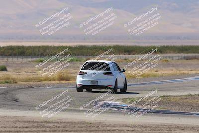 media/Oct-04-2025-OnGrid (Sat) [[44bd565ffa]]/Yellow Group/Grapevine/